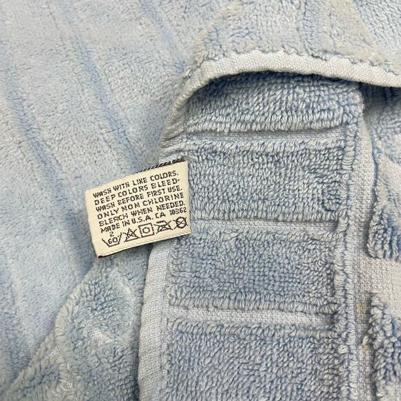 Vintage Mid Century St. Mary's | Blue Sculpted Floral Cotton Bath Hair Towel Set - Picture 6 of 11